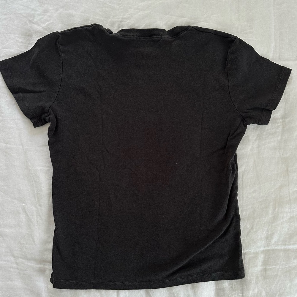 Brandy Melville - T- Shirts (3) - Picture 9 of 9